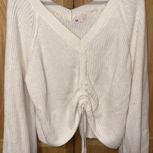 SO White V-Neck Women’s Sweater with Ribbed Texture